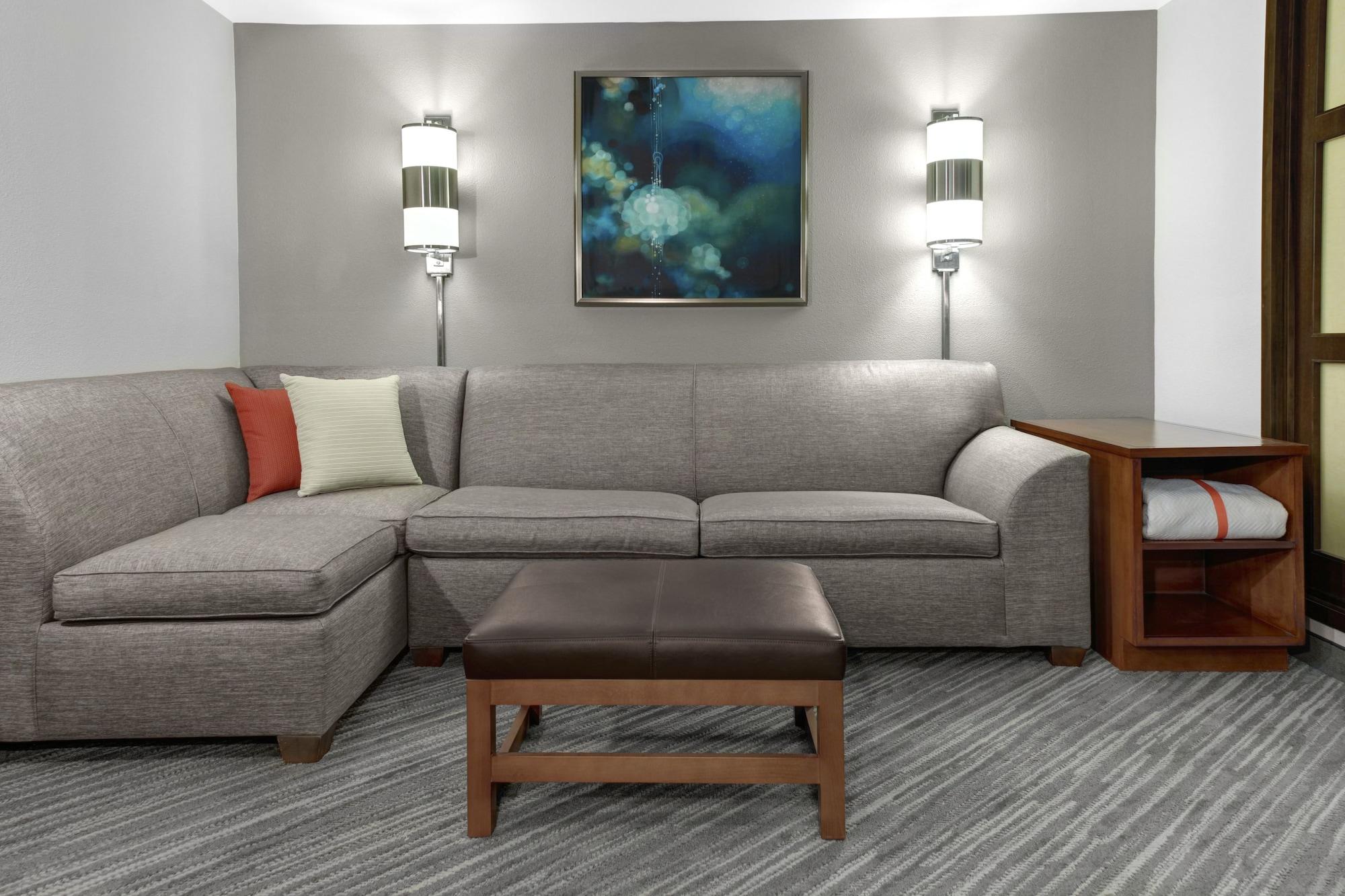 Hyatt Place Omaha/downtown-old Market 3*